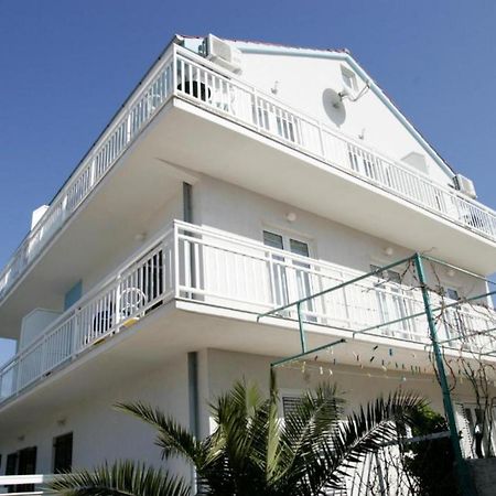 Apartments Trogrlic フヴァル エクステリア 写真